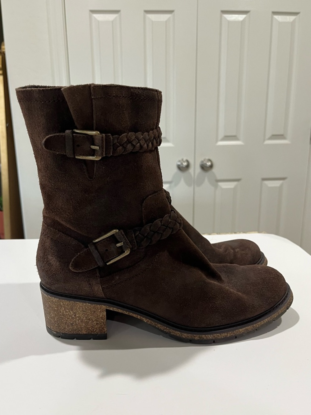 Aetrex Nora Boot Brown Leather Mid-Calf Low Heel Arch Support Women’s Size 10